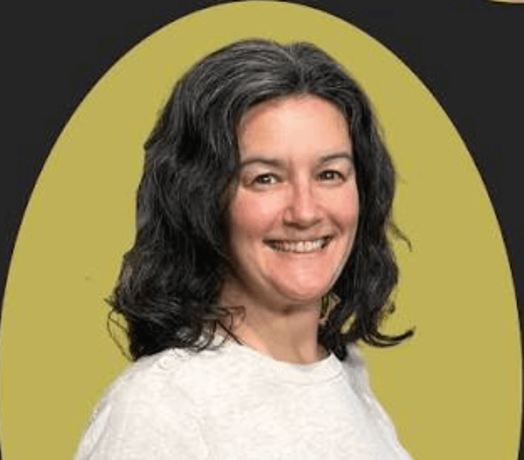 Portrait of Dana Bobertz